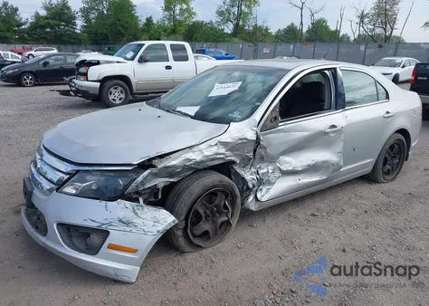 2010 Ford Fusion Se z USA, uszkodzony, nr VIN 3FAHP0HAXAR408301